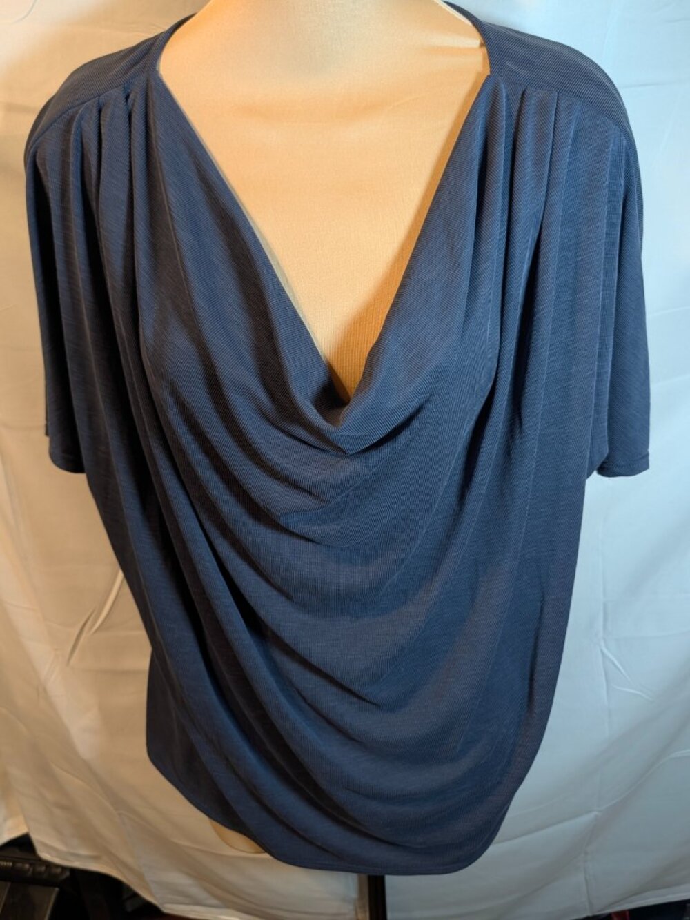 Green Envelope Women's Top LARGE Drape Front Scoop Neck Navy Blue Short Slv